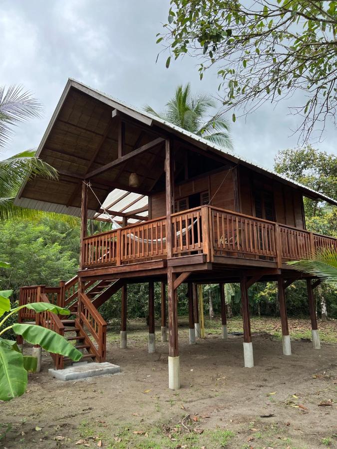 Irana Pacific Hotel Nuqui Exterior photo
